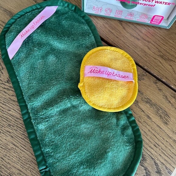 New!The Original Makeup Eraser -7 days Floral Set -Mother's Day gift - Picture 3 of 10